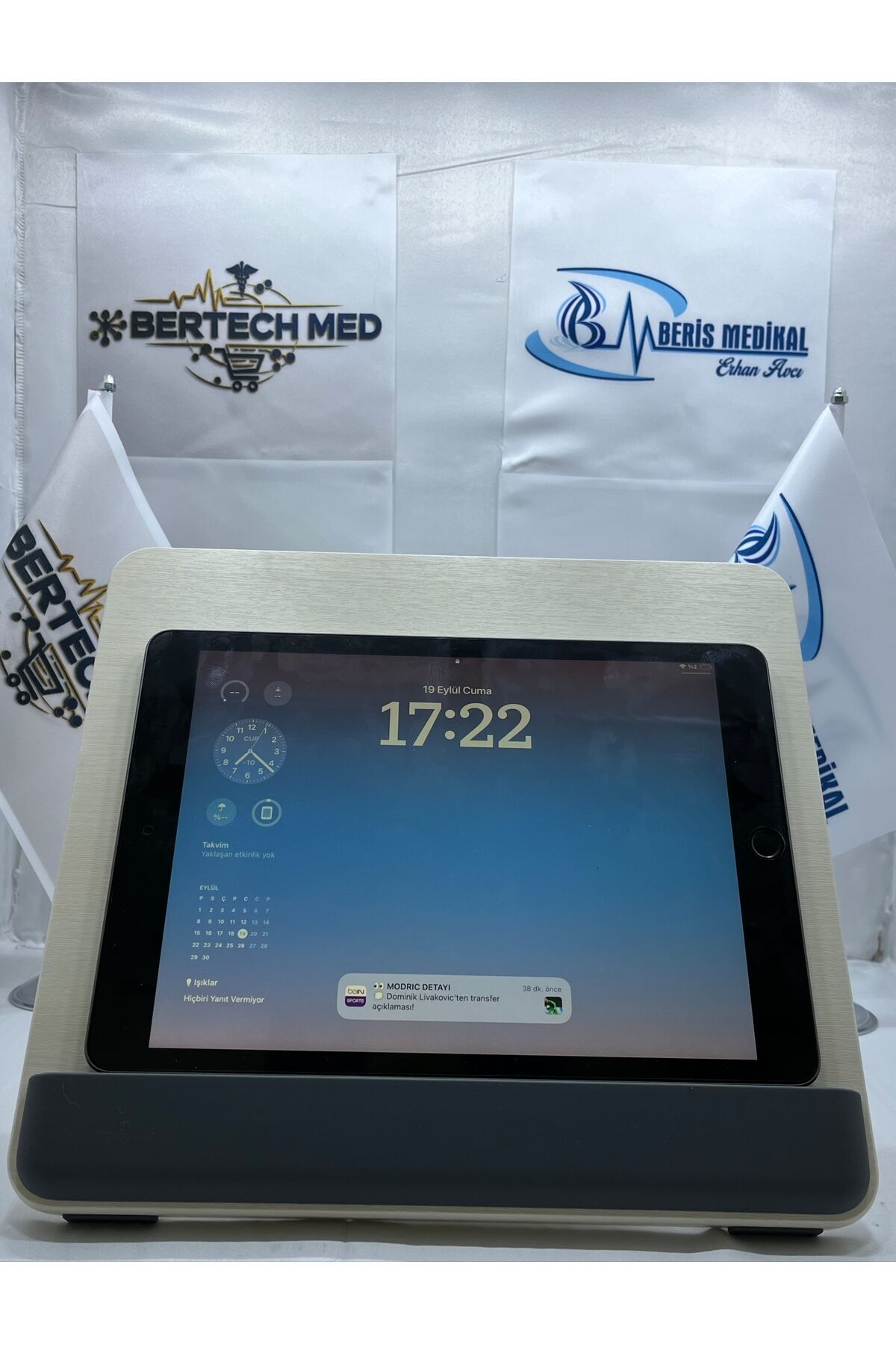 AHŞAP TABLET TUTUCU (BÜTÜN TABLETLERE UYGUN)